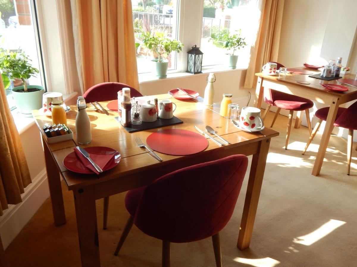 The Garfield Guest House Истбурн Экстерьер фото